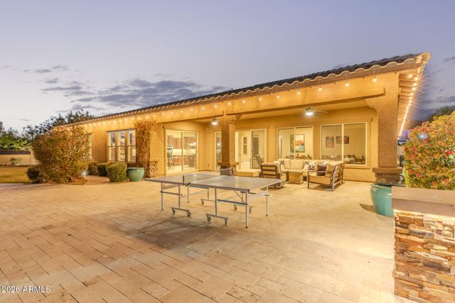 8691 W QUESTA Drive, Peoria, AZ 85383