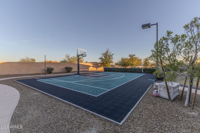 8691 W QUESTA Drive, Peoria, AZ 85383