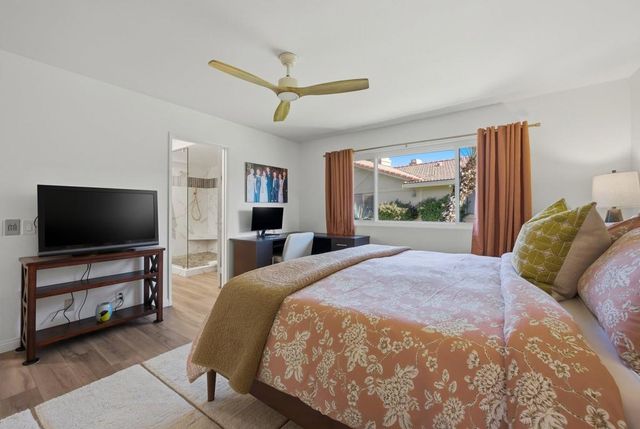 26 Camisa Lane, Palm Desert, CA 92260