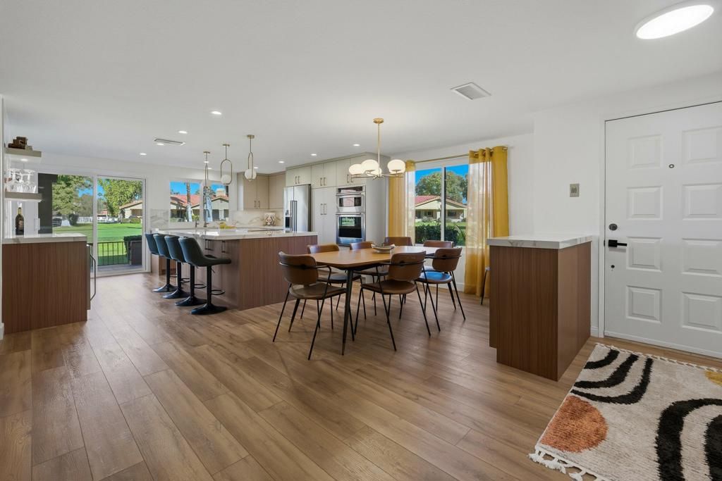 26 Camisa Lane, Palm Desert, CA 92260