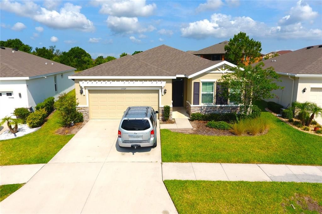 Image 1 of property listing at 13327 WATERLEAF GARDEN CIRCLE, Riverview, FL 33579