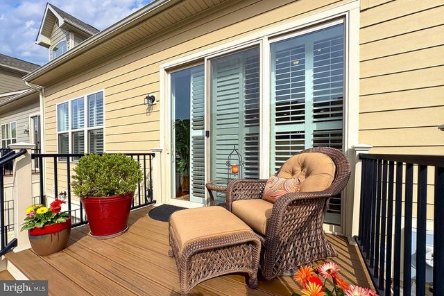 44251 SILVERPALM GROVE TER, Leesburg, VA 20176