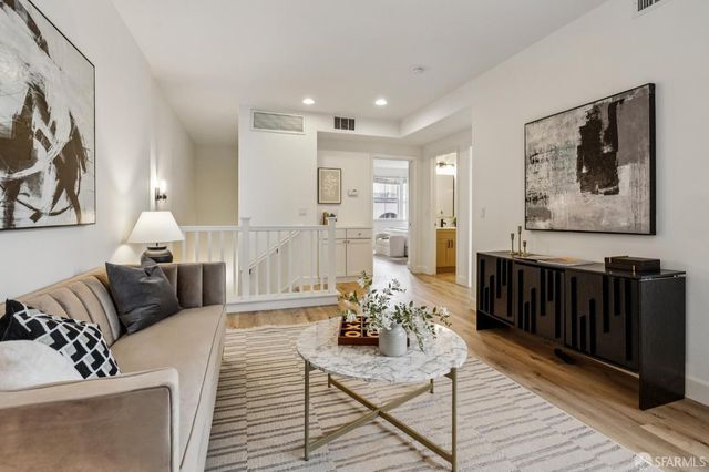 1712 20th Avenue, San Francisco, CA 94122
