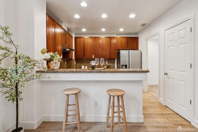 1712 20th Avenue, San Francisco, CA 94122