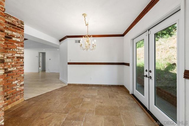 4525 Avocado Blvd, La Mesa, CA 91941