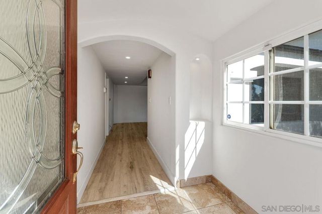 4525 Avocado Blvd, La Mesa, CA 91941