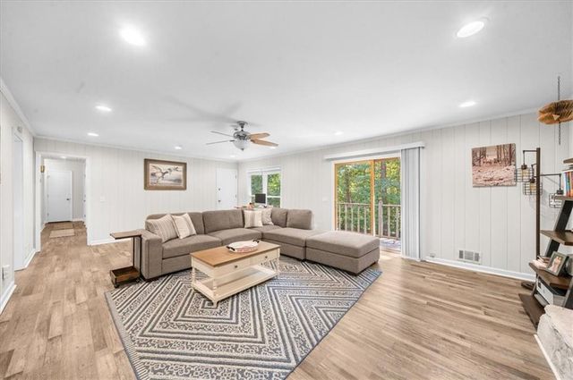 1695 Lakeside Trail, Cumming, GA 30041
