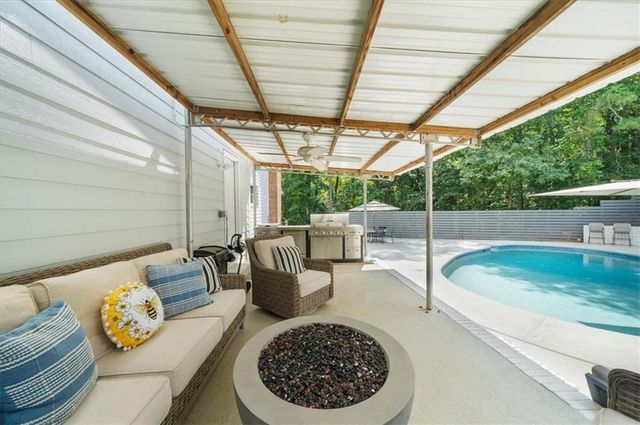 1695 Lakeside Trail, Cumming, GA 30041