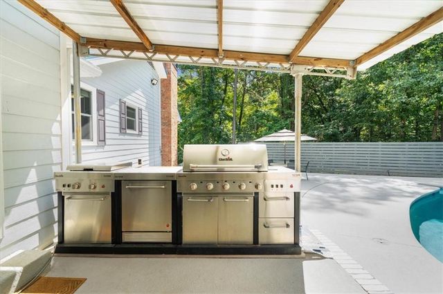 1695 Lakeside Trail, Cumming, GA 30041
