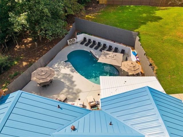 1695 Lakeside Trail, Cumming, GA 30041
