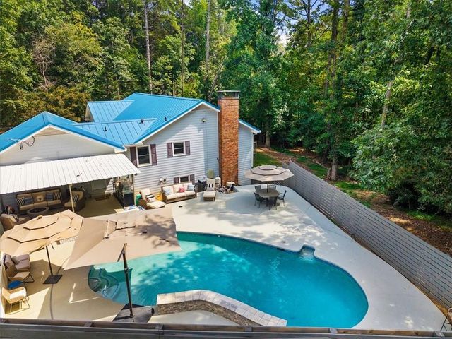 1695 Lakeside Trail, Cumming, GA 30041
