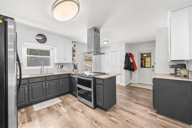 1695 Lakeside Trail, Cumming, GA 30041