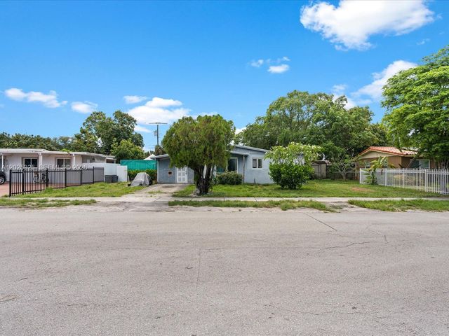 17230 NW 56th Avenue, Miami Gardens, FL 33055
