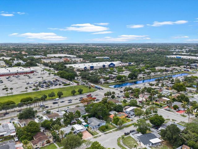 17230 NW 56th Avenue, Miami Gardens, FL 33055