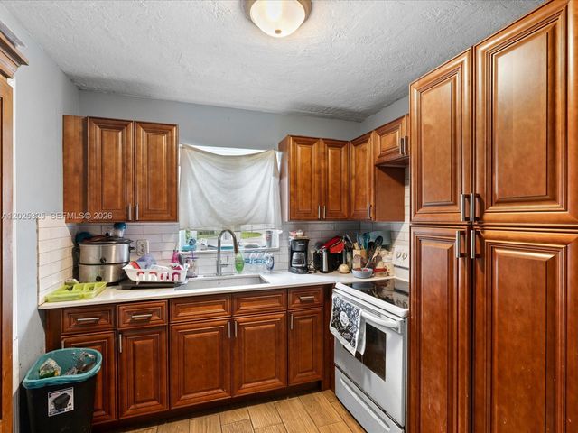 17230 NW 56th Avenue, Miami Gardens, FL 33055