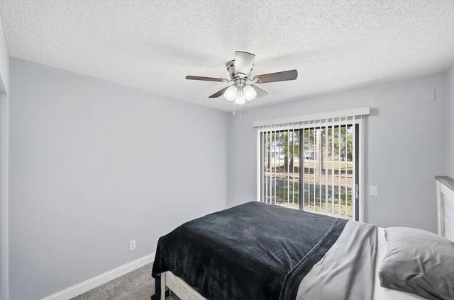2890 1st Place, Vero Beach, FL 32968