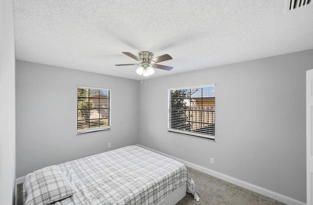 2890 1st Place, Vero Beach, FL 32968
