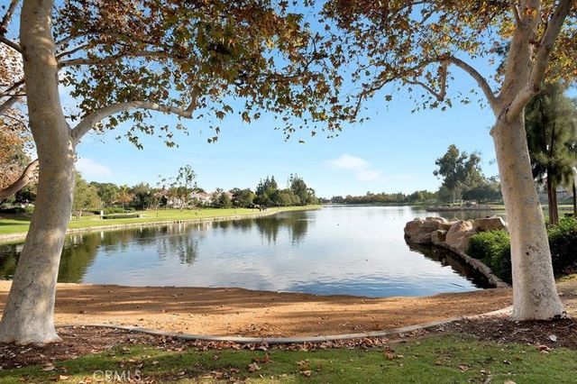 20891 Porter Ranch Road, Rancho Santa Margarita, CA 92679