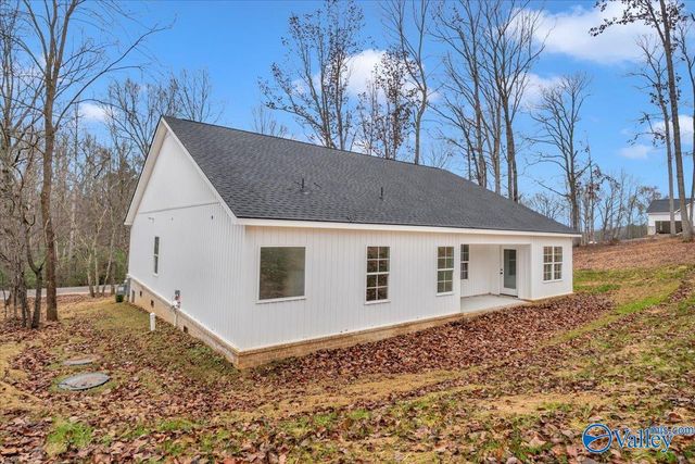 303 Chambers Road, Arab, AL 35016