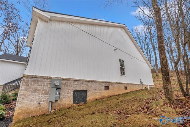 303 Chambers Road, Arab, AL 35016