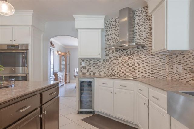 550 Hays Country Acres RD, Dripping Springs, TX 78620