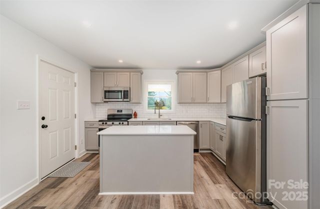 199 Cornelius Road, Mooresville, NC 28117