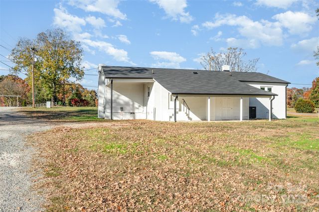 199 Cornelius Road, Mooresville, NC 28117