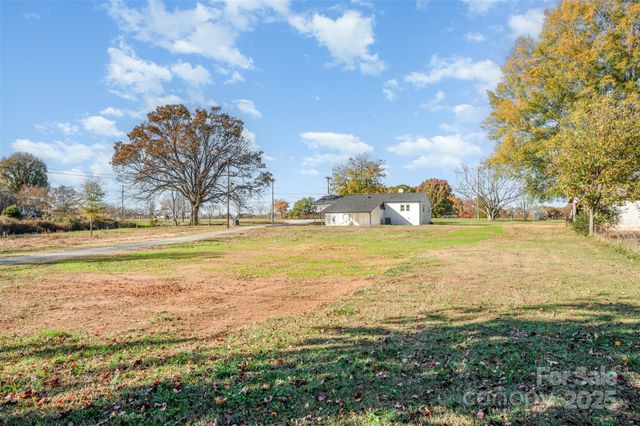 199 Cornelius Road, Mooresville, NC 28117