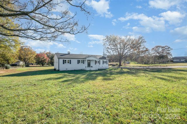 199 Cornelius Road, Mooresville, NC 28117