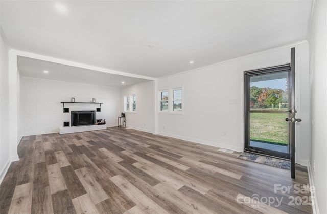 199 Cornelius Road, Mooresville, NC 28117