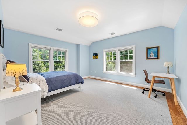 703 Boston Post Rd, Weston, MA 02493