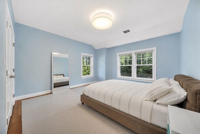 703 Boston Post Rd, Weston, MA 02493