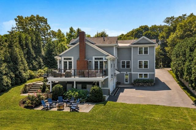 703 Boston Post Rd, Weston, MA 02493