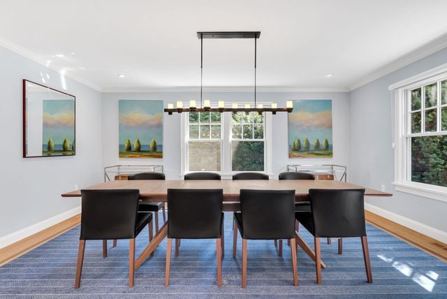 703 Boston Post Rd, Weston, MA 02493