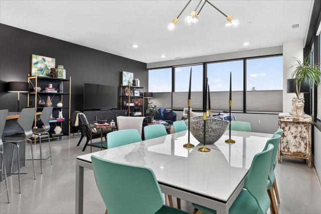 5601 Smetana Drive 213, Hopkins, MN 55343