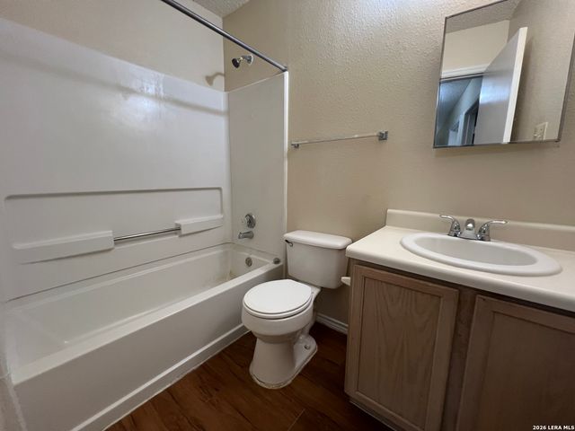 4922 Hilltop Field, San Antonio, TX 78240