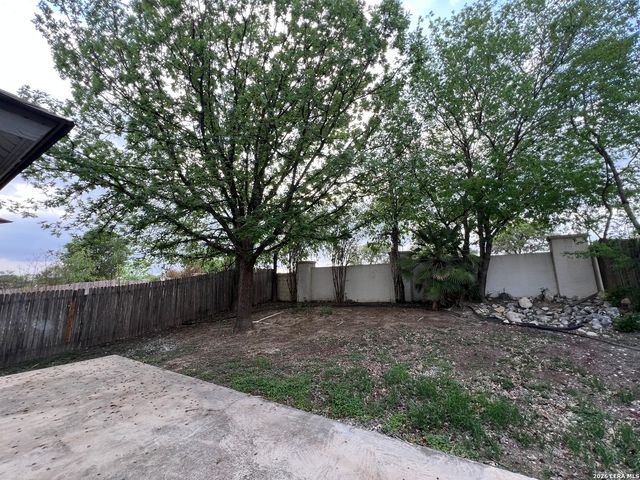 4922 Hilltop Field, San Antonio, TX 78240