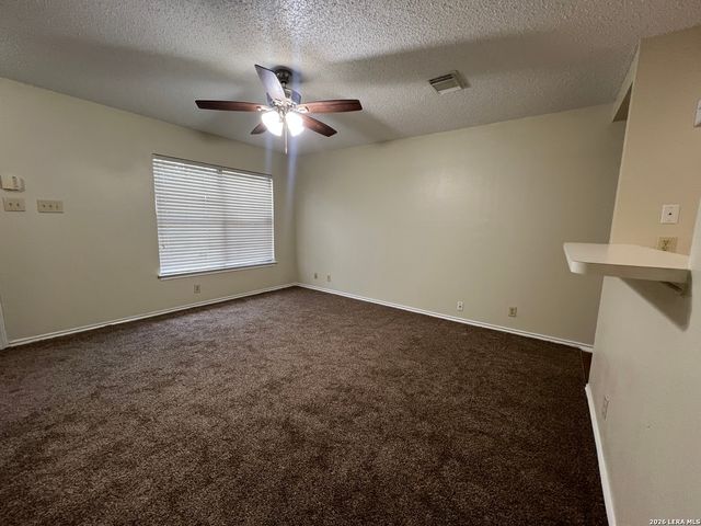 4922 Hilltop Field, San Antonio, TX 78240