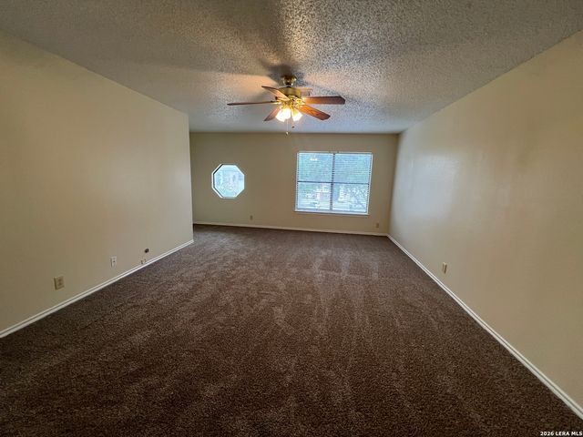 4922 Hilltop Field, San Antonio, TX 78240