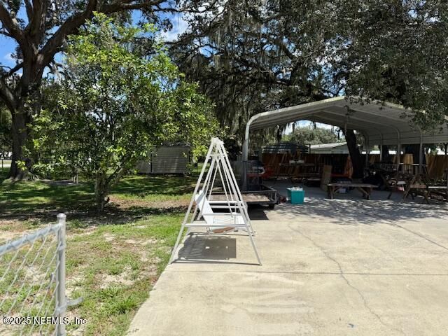 202 ASH Street, Interlachen, FL 32148