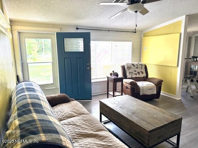 202 ASH Street, Interlachen, FL 32148