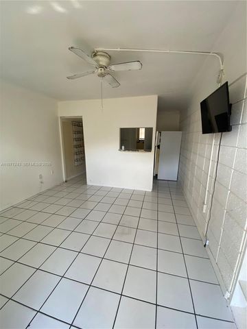 2031 NE 167th St 2, North Miami Beach, FL 33162