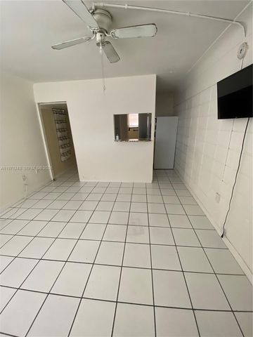 2031 NE 167th St 2, North Miami Beach, FL 33162