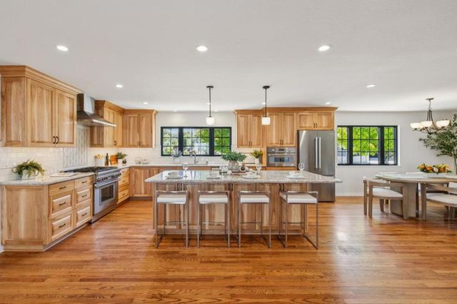 567 Sapphire Street, Redwood City, CA 94062