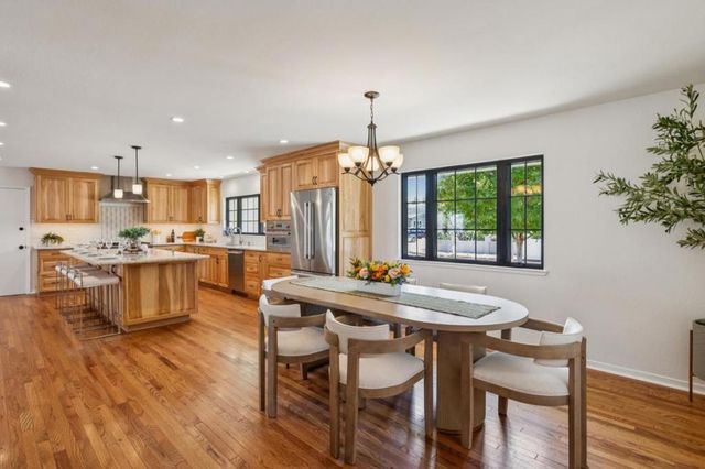 567 Sapphire Street, Redwood City, CA 94062
