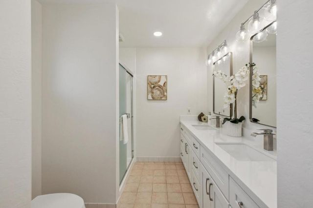 567 Sapphire Street, Redwood City, CA 94062