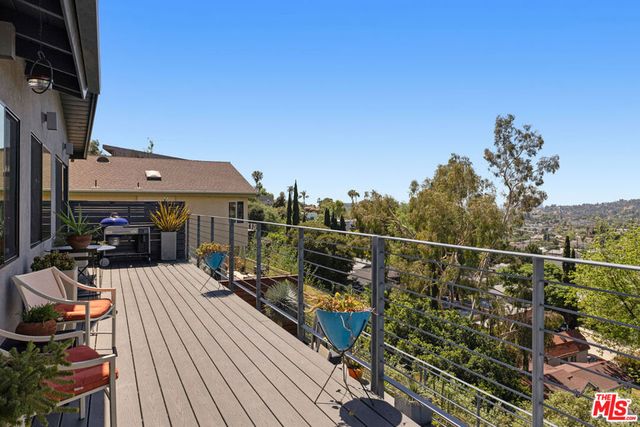 523 Marie Avenue, Los Angeles, CA 90042