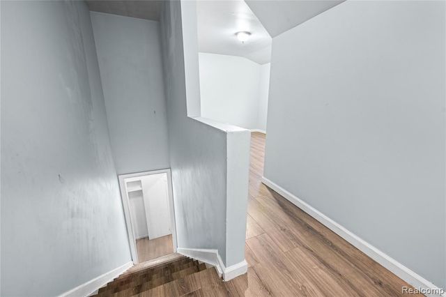 20707 Moross Road, Detroit, MI 48224