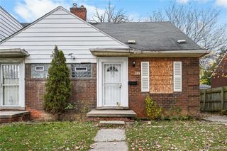20707 Moross Road, Detroit, MI 48224