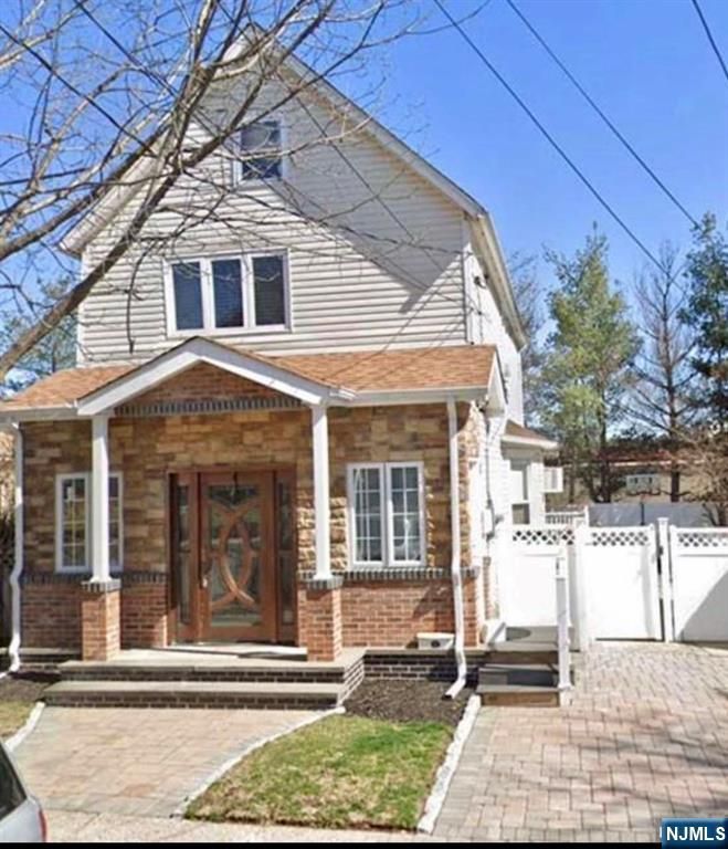 61 Hille Place 2, Ridgefield Park, NJ 07660
